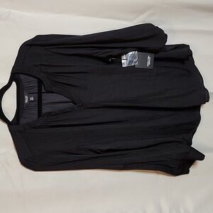Black satin Simply Vera Wang top XXL